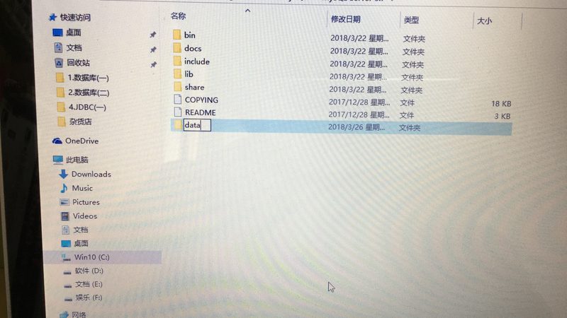 上海育儿嫂分白班和住家